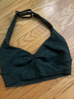 Bombshell sportswear backless bra dark green.
3/$75